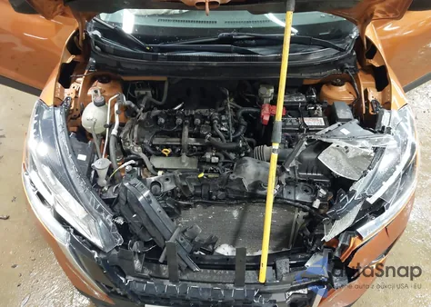 2021 Nissan Kicks Sv Xtronic Cvt z USA, uszkodzony, nr VIN 3N1CP5CV3ML503613